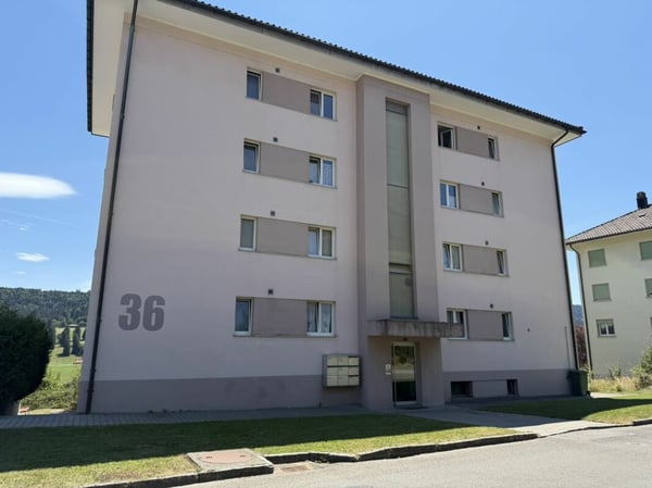 Tramelan, joli appartement de 2.5 pièces au 2ème étage avec balcon et vue dégagée 7