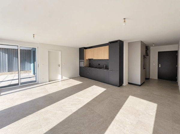 Villeret, magnifique appartement de 3.5 pièces avec jardin privatif et garage 2