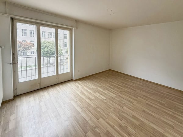 Malleray, immeuble locatif avec 6.65% de rendement 9
