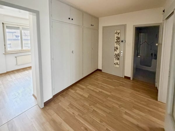 Malleray, immeuble locatif avec 6.65% de rendement 18