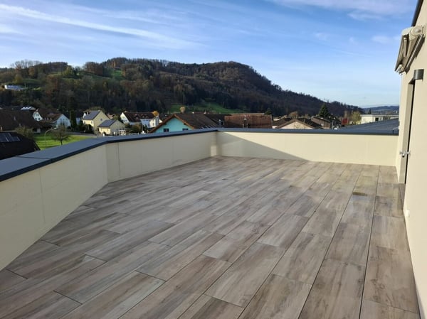 2.5 Zi-Attika Wohnung in einem NEUBAU mit grosser Terrasse 52 m², Zweitvermietung 5
