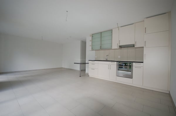 Moderne 1.0-Zimmer-Loft-Wohnung mit Sitzplatz 2