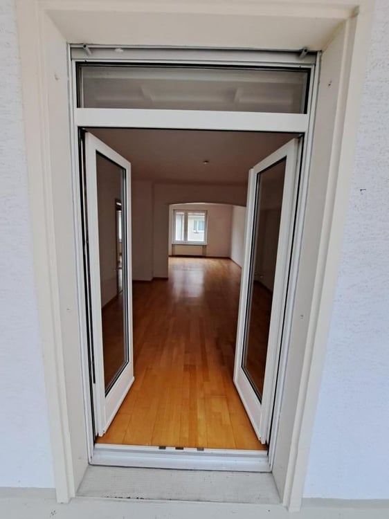 Charmante 1-Zimmer- In gepflegtem Mehrfamilienhaus in Basel 12