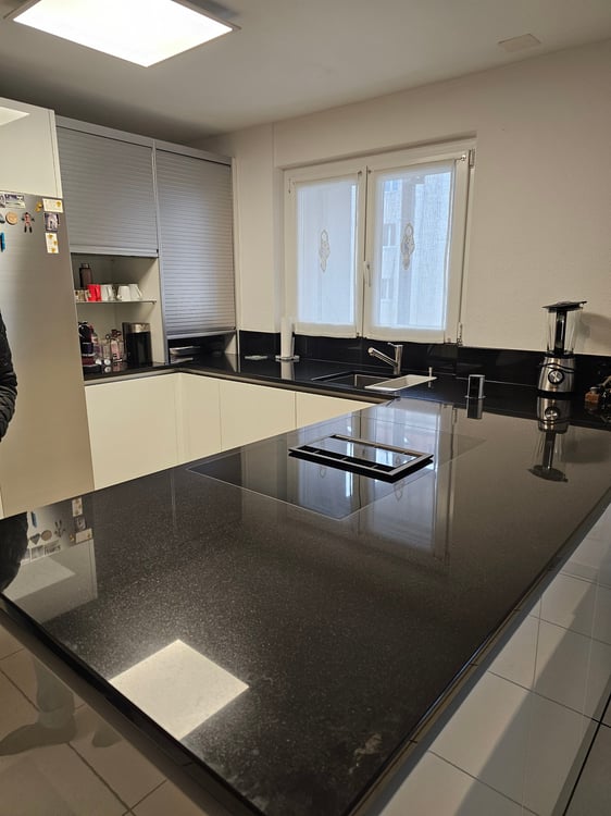 Ruhiges Wohnen, nah in der City in 4-Zimmer-Wohnung mit Balkon inkl. 1 Parkplatz in Binningen 12