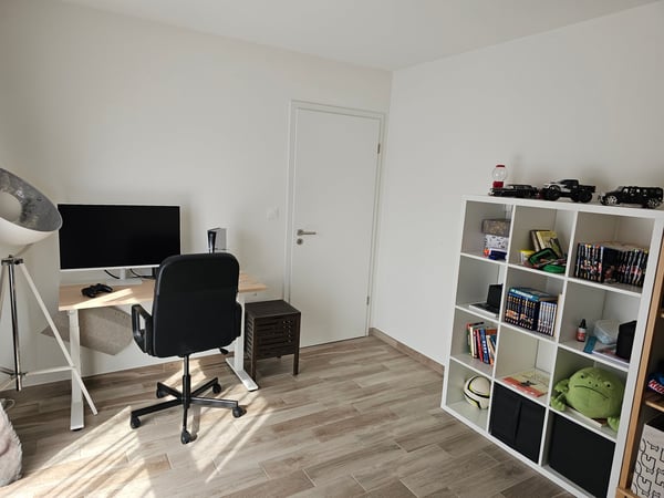 Modernes 6-Zimmer-Einfamilienhaus mit Pool in ruhiger Lage von Leymen 42