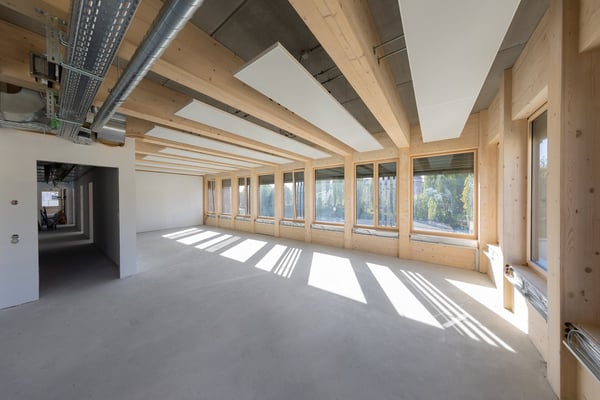 Bureaux modernes de 30 à 240 m² dans un bâtiment certifié Minergie à 2 pas de la gare de Fribourg 1