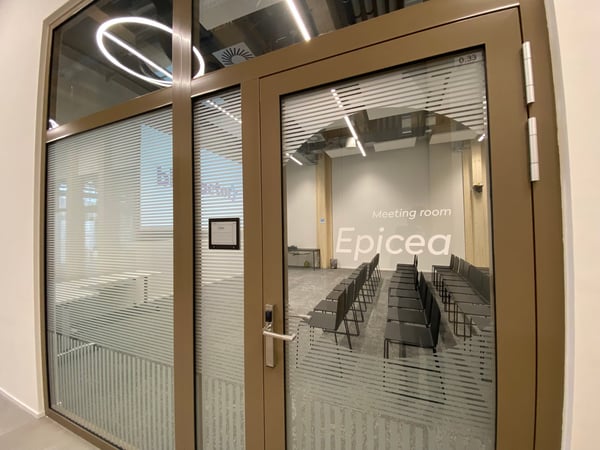 Bureaux modernes de 30 à 240 m² dans un bâtiment certifié Minergie à 2 pas de la gare de Fribourg 10