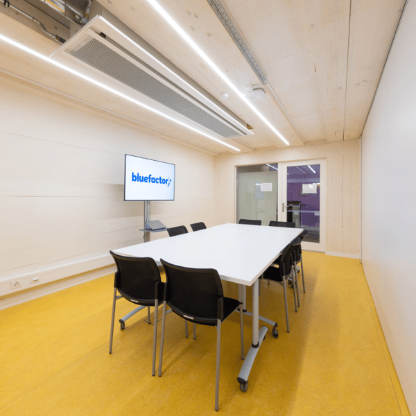 Bureau de 9 m² à 2 pas de la gare de Fribourg 9