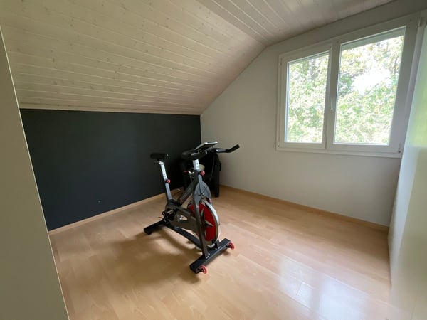 Maison individuelle de 6.5 pièces - Grand jardin, piscine et magnifique vue 11