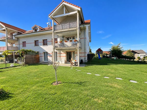 Appartement 4.5 pièces avec grand JARDIN PRIVE DE 576m2 3