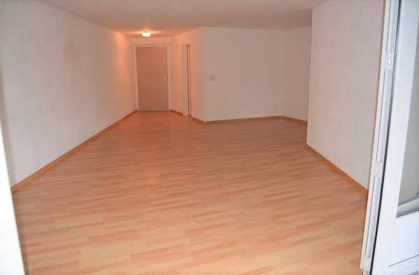 Komfortable 1.5-Zimmer-Wohnung mit barrierefreiem Bad 2