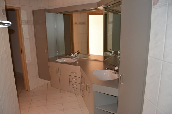 Grosszügige 1.5-Zimmer-Dachwohnung mit herrlicher Aussicht in Reinach AG 9