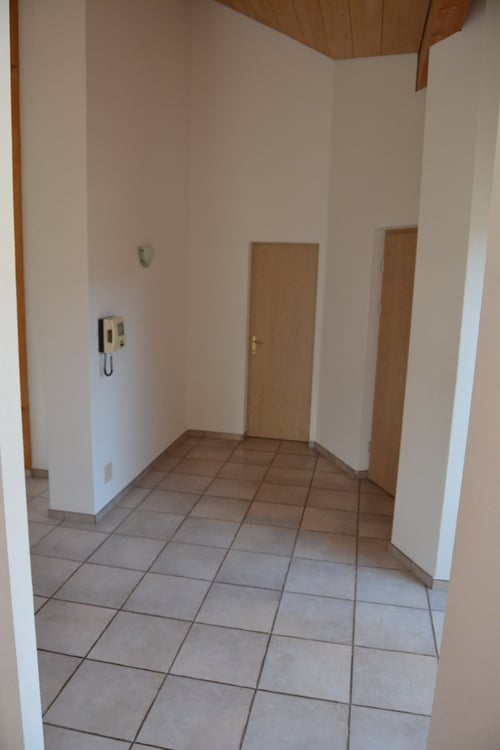 Grosszügige 1.5-Zimmer-Dachwohnung mit herrlicher Aussicht in Reinach AG 7