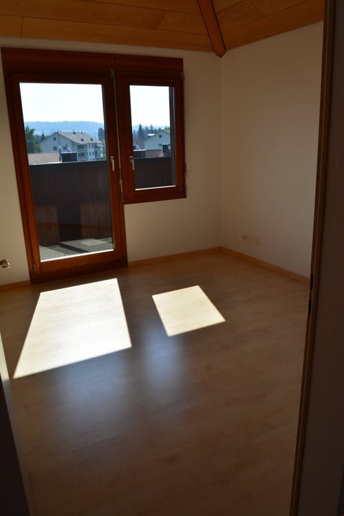 Grosszügige 1.5-Zimmer-Dachwohnung mit herrlicher Aussicht in Reinach AG 11