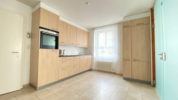 Vielseitige 1.5-Zimmer-Räumlichkeiten in historischem Gebäude in Bettlach 1