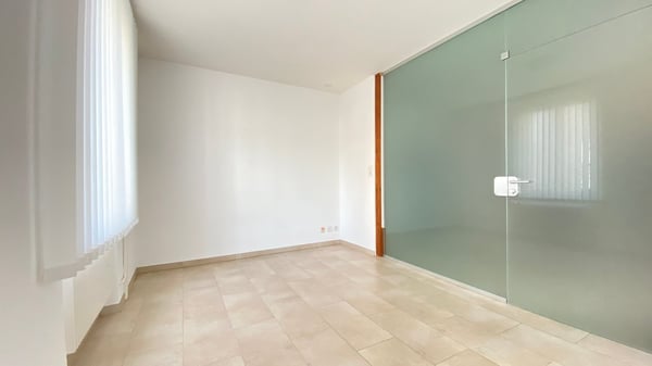 Vielseitige 1.5-Zimmer-Räumlichkeiten in historischem Gebäude in Bettlach 3