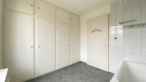 Helle 1-Zimmer-Wohnung mit grossem Balkon im Zentrum von Bettlach! 5