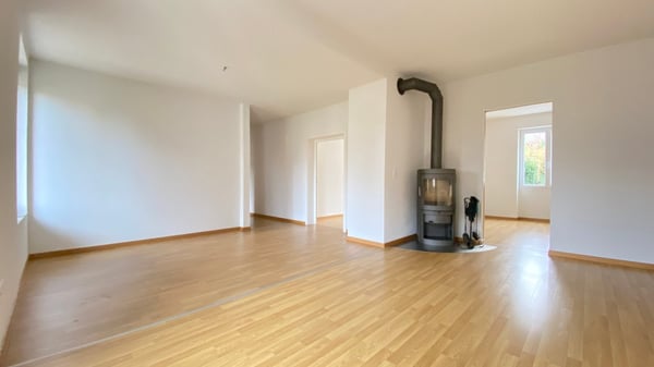 Helle und zentral gelegene Wohnung mit Schwedenofen 5