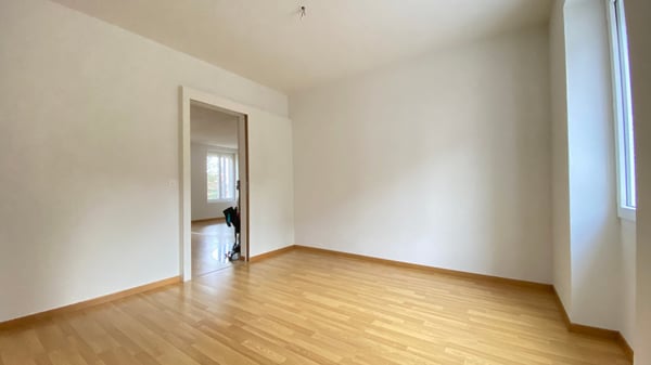 Helle und zentral gelegene Wohnung mit Schwedenofen 10