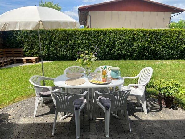 Charmante 2.5-Zimmer-Altbauwohnung mit Terrasse in Subingen 11