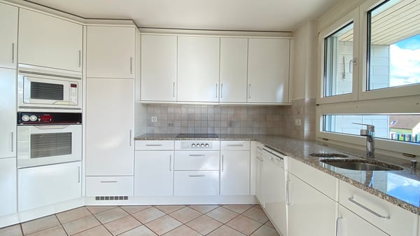 Helle 3.5-Zimmer-Wohnung mit Balkon und Cheminée in Kriegstetten 3