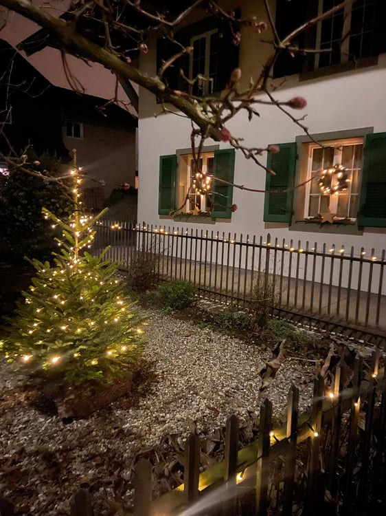 Charmante 2.5-Zimmer-Altbauwohnung mit Terrasse in Subingen 16