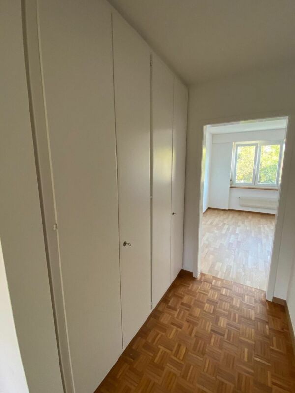 Schöne 4-Zimmerwohnung mit gemütlichem Balkon in Nidau