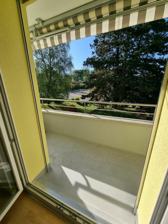 Teilsanierte 3-Zimmerwohnung mit Balkon in Lengnau zu vermieten 5