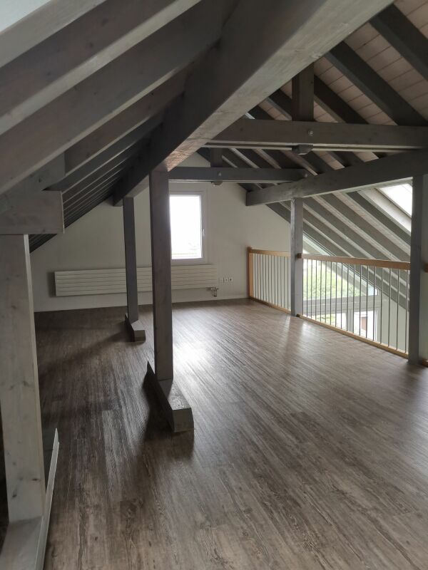 4.5 Zimmer-Galerie-Wohnung in Safnern zu vermieten