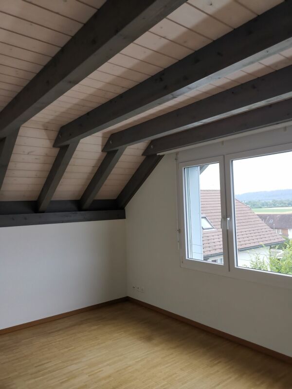 4.5 Zimmer-Galerie-Wohnung in Safnern zu vermieten
