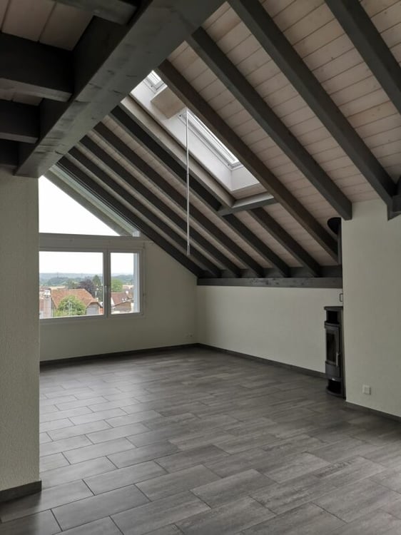 4.5 Zimmer-Galerie-Wohnung in Safnern zu vermieten 4
