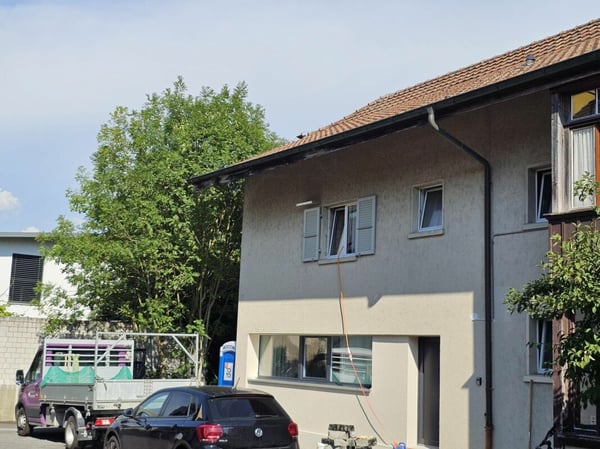 Modernes Wohnen in Aegerten - neuwertiges Studio mit Parkplatz und Gartensitzplatz 10