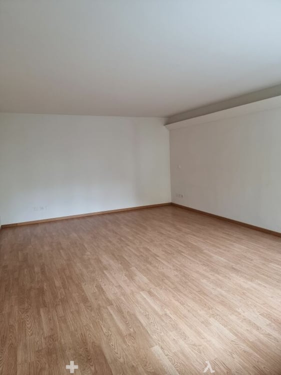 Grosszügige 4.5-Zimmer-Erdgeschosswohnung mit Aussensitzplatz 5