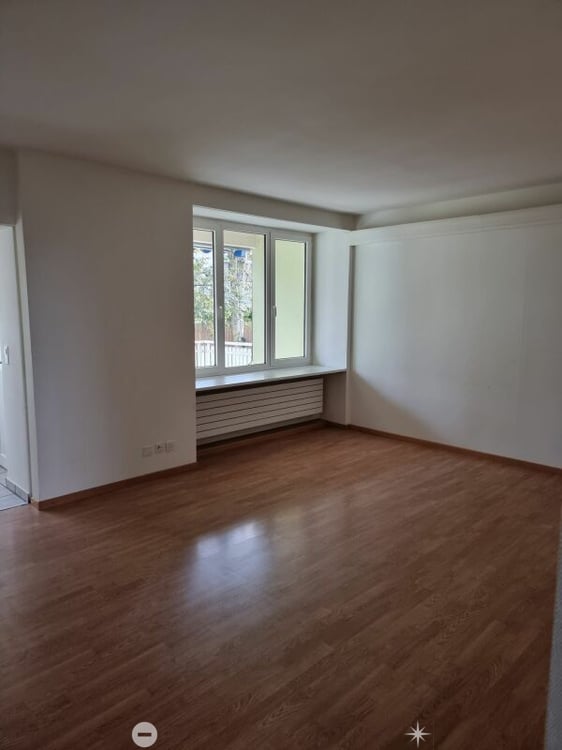 Grosszügige 4.5-Zimmer-Erdgeschosswohnung mit Aussensitzplatz 2