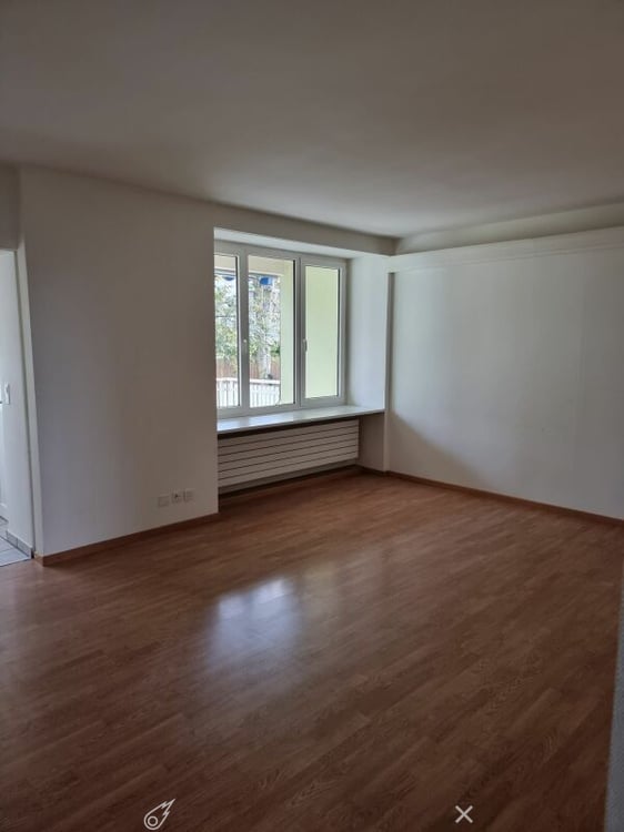 Grosszügige 4.5-Zimmer-Erdgeschosswohnung mit Aussensitzplatz 3