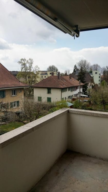 Teilsanierte 3.5-Zimmer-Wohnung mitten in Biel zu vermieten 6