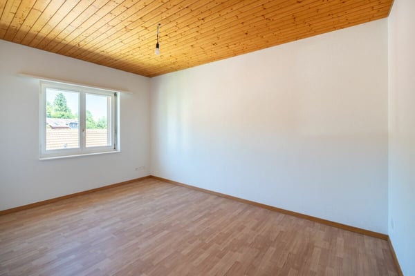 Charmante 2.5-Zimmer-Wohnung in Safnern 8
