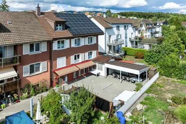 Attraktives Wohn- und Geschäftshaus im Möösliquartier 3