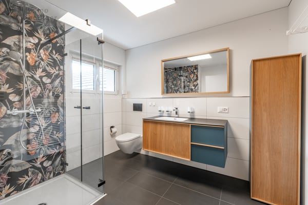 Geschichtsträchtige Wohn- und Gewerbeliegenschaft 6