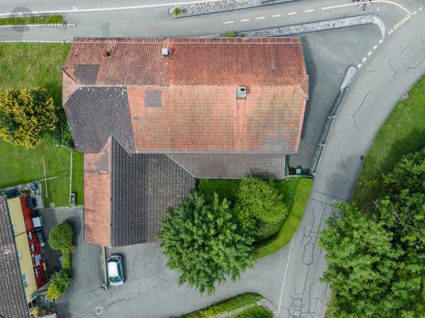 Geschichtsträchtige Wohn- und Gewerbeliegenschaft 11