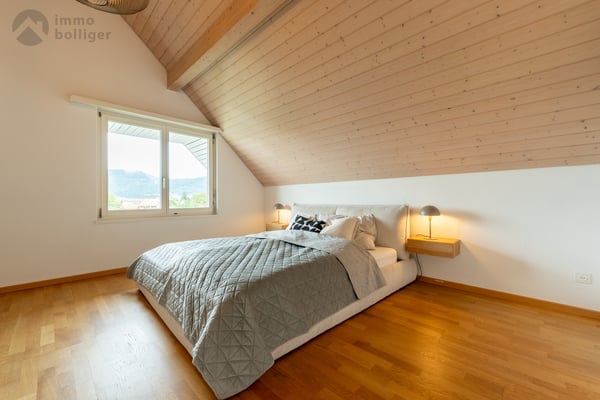 Lichtdurchflutete Maisonette-Wohnung mit eigenem Garten 6