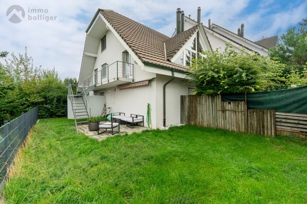 Lichtdurchflutete Maisonette-Wohnung mit eigenem Garten 2