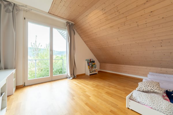 Lichtdurchflutete Maisonette-Wohnung mit eigenem Garten 7