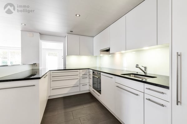 Historie trifft Moderne: Stilvolles EFH mit viel Potential in Zofingen 2