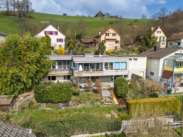 Ein Haus, zwei Wohnungen: Leben am Fuss des Heitern 9