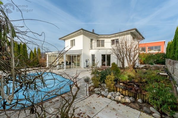 Ihre private Rückzugsoase mit Pool an wunderschöner Lage 1