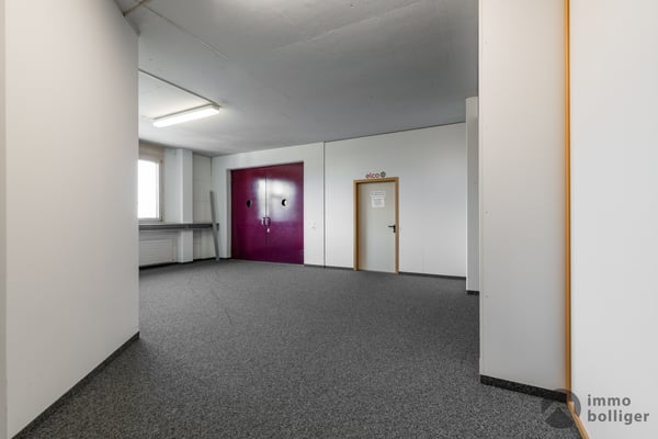 Gut erreichbare Gewerbefläche in Oberentfelden zu vermieten - 70 m² 4