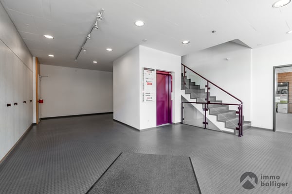 Gut erreichbare Gewerbefläche in Oberentfelden zu vermieten - 70 m² 3