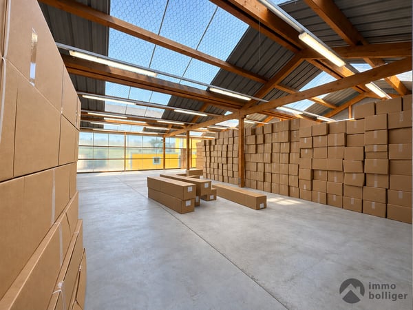 Ein Standort. Viele Möglichkeiten. Gewerbe, Lager und Büro vereint. 3