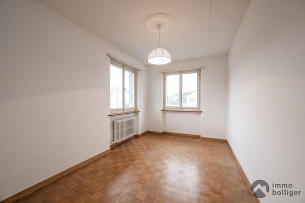Zentral gelegenes Grundstück mit Potenzial 10